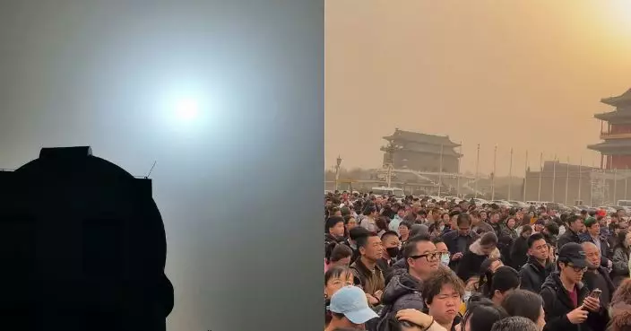 今年以來最強沙塵暴襲北京 昏黃天空出現藍太陽 航機改飛電單車吹倒