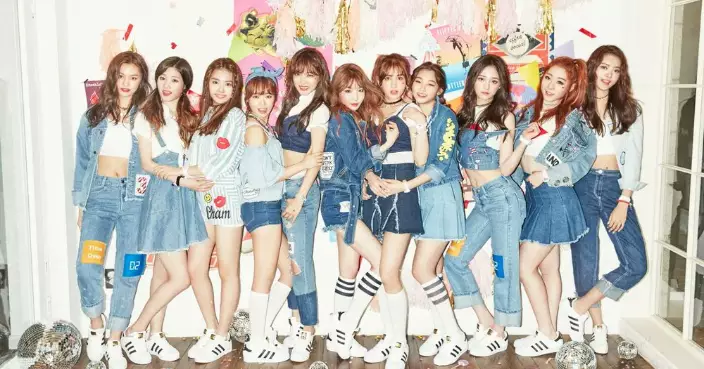 I.O.I 10周年驚喜合體 姜美娜、周潔瓊缺席5月回歸