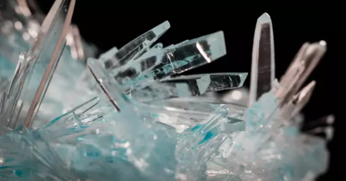 水晶存儲時代來臨 5D技術突破數據保存極限實現萬年存儲