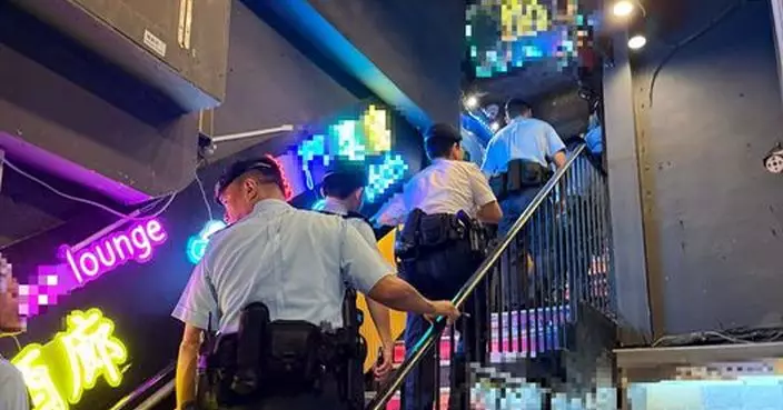 警方旺角巡查娛樂處所截查近800人 拘3名本地男子包括一名通緝犯