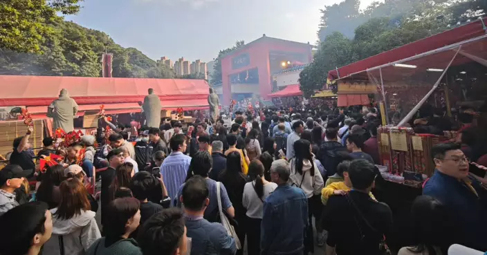 沙田車公廟香火鼎盛 初二全日共31563人次到訪