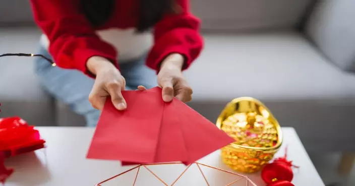 孝順有價？母親嫌家用及利是太少迫加碼 台女感抗拒 網民咁建議