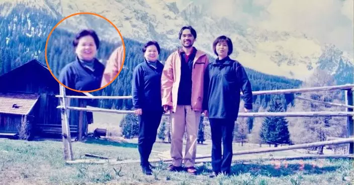 《我們這一家》作者曬30年前全家福 「花媽」真人本尊曝光 網民：體脂49%係真嘅！