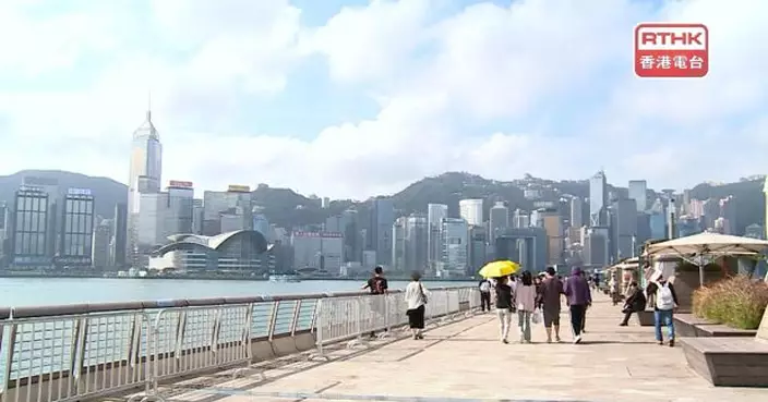 康文署提醒市民欣賞煙花匯演時保持地方清潔