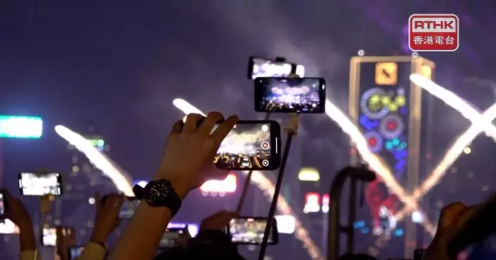 超過36萬人維港兩岸觀賞農曆新年煙花匯演