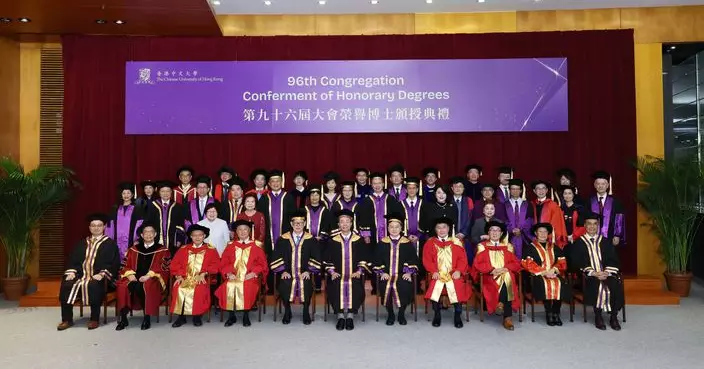 中大頒授榮譽博士學位予張宇人、許冠文、劉兆佳及謝曉亮 表彰其卓越成就