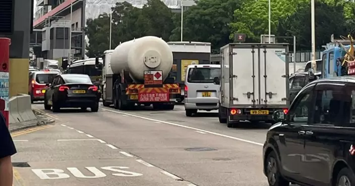 4輛貨車於屯門疑被偷油 損失逾3萬元