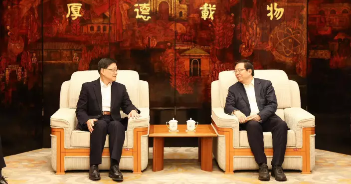 李家超訪清華大學晤黨委書記邱勇 出席京港生座談會