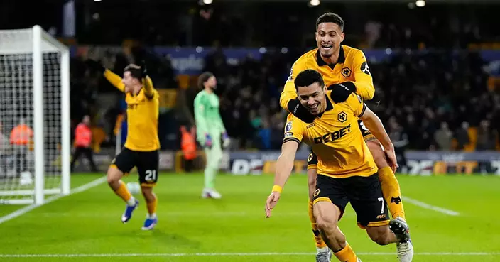 英超利物浦爆冷不敵榜末狼隊 沙拿破入球荒難救主