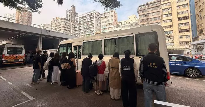 警方聯同入境處旺角反黑工 拘捕14名男女涉違反逗留條件等