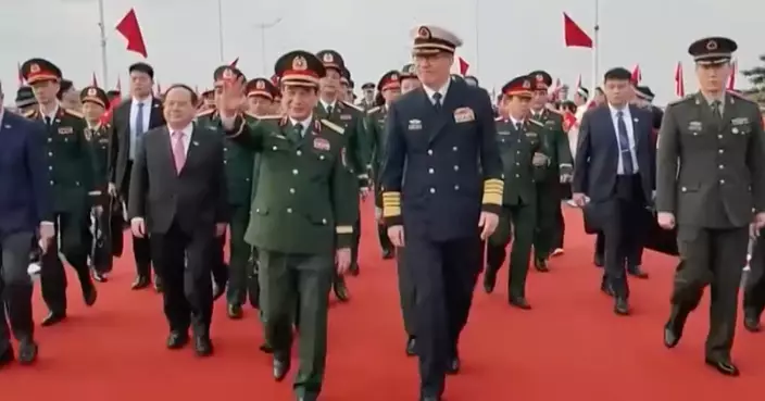 董軍晤越南防長潘文江 稱兩軍要深入開展務實合作