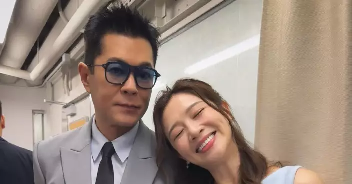 麥美恩成功獲古天樂親簽兼合照留念 Mayanne：真係開心到冇眼睛