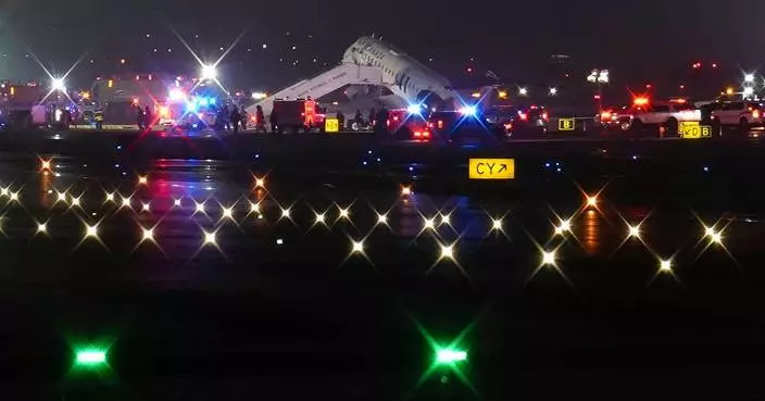 加拿大航空客機紐約機場撞港務局車輛 機頭嚴重損毀