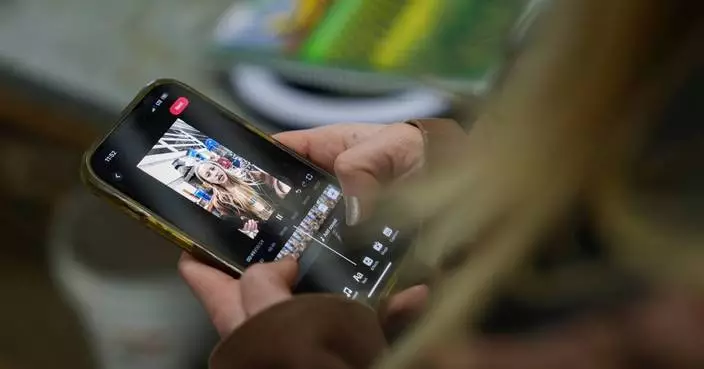 希臘擬禁15歲以下青少年用社交媒體 明年1月生效