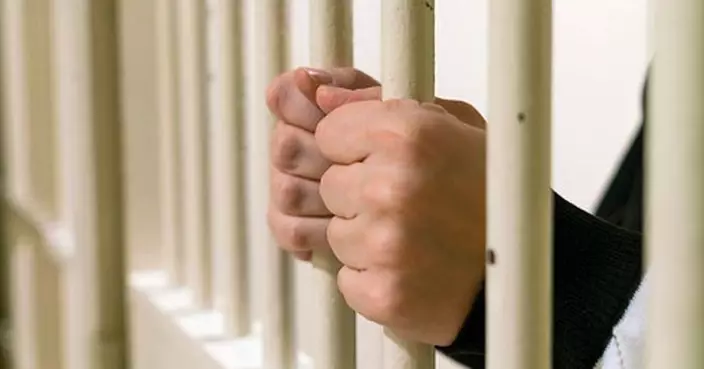 日男赴柬求職慘淪「豬仔」！遭逼每天14小時打詐騙電話　打瞌睡即被電擊