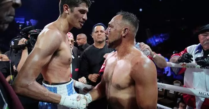 施巴斯坦方度拉第六回合擊倒基思瑟曼 衛冕WBC超次中量級拳王