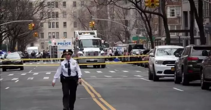 紐約反伊斯蘭示威爆衝突 警方稱有示威者向人群擲土製炸彈