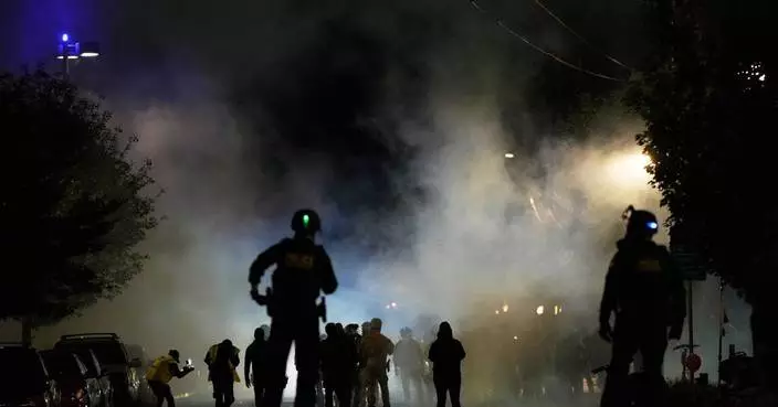 上訴庭暫緩限制聯邦執法人員在波特蘭使用催淚彈的命令