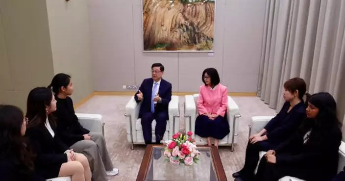 參加友師計劃學員獲益良多　李家超感鼓舞期待學生成棟樑發光亮