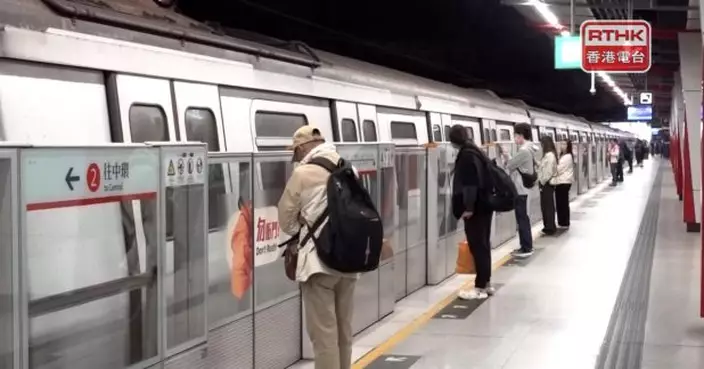 荃灣綫新信號系統首個上班日　港鐵稱列車班次整體運作暢順