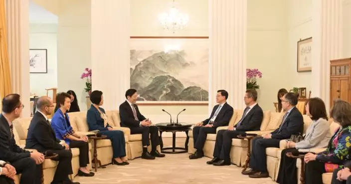 李家超：歡迎新加坡企業未來在北部都會區開拓更多商機