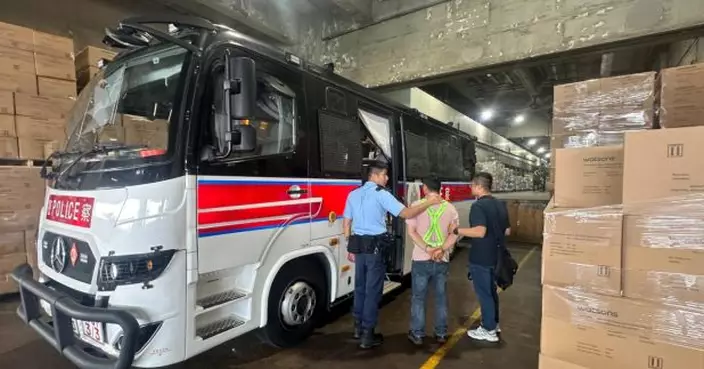 警方聯同入境處反黑工及掃黃拘17人