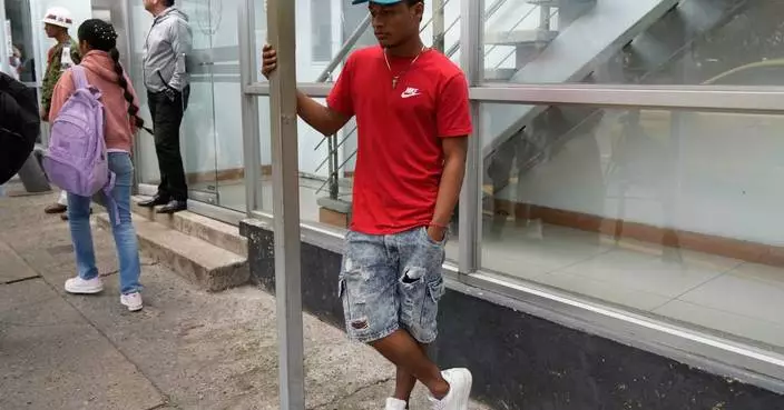 哥倫比亞軍機墜毀釀數十死 總統佩特羅質疑二手飛機安全性