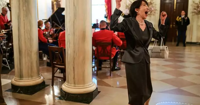 免疫亢奮遇上自戀崩塌，好戲在白宮獨家上演