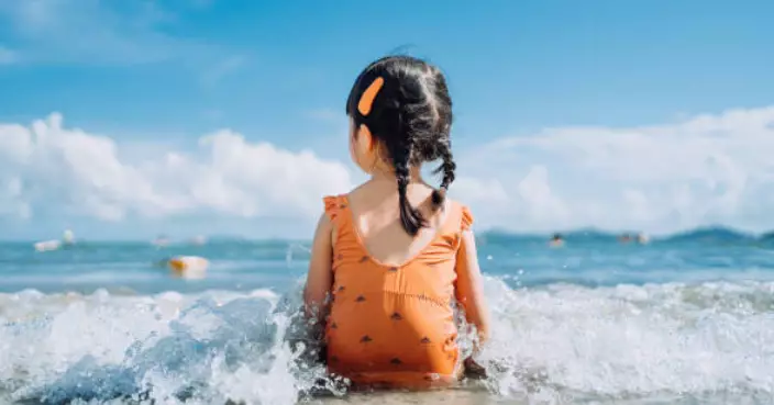 為何家長在孩子長大後突停止「曬娃」？ 網揭4大原因更指該尊重他們了