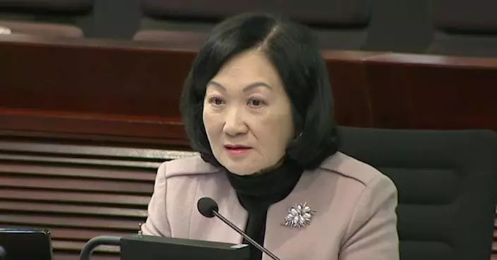 部門首長責任制不涵蓋常秘 葉劉淑儀：常秘直接向局長問責