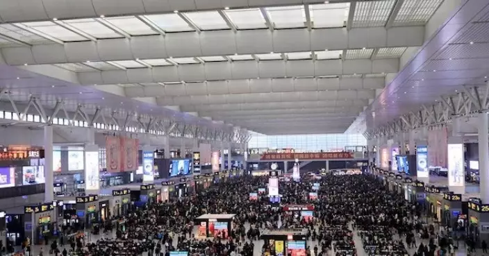 「五一」假期首尾日加開700列高鐵 旅客可提前5至7天購票