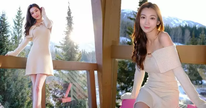 王嘉慧雪山晒一字肩長裙 赤腳騷白滑美腿獲激讚靚人靚景