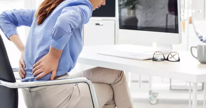 上班族每日坐逾9.5小時死亡風險急增 醫生教兩招中斷久坐傷害