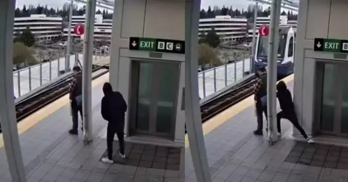 列車進站間怪漢突背後偷襲 美國男月台候車低頭睇手機險被推落路軌