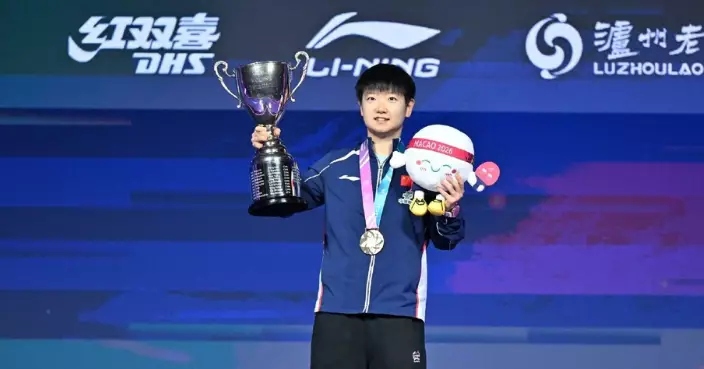 孫穎莎乒乓球世界盃女單三連霸創歷史 發文感謝團隊稱勝利不是一人的榮譽