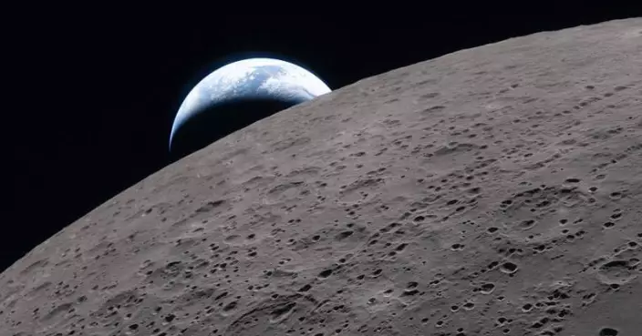 阿提米絲二號太空人繞月歸途致電國際太空站 創首次月球飛船與太空站通話