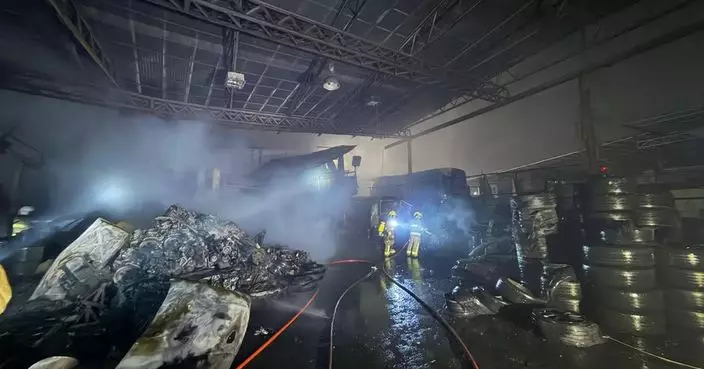 八鄉鐵皮屋火警消防員救熄 6人疏散無人傷