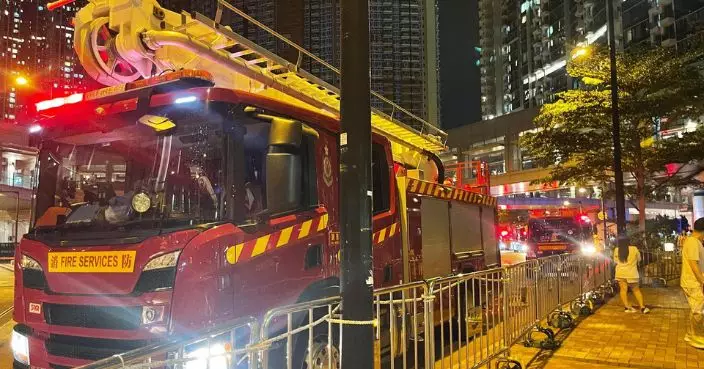 日出康城爆水管水花誤作冒煙 百人疏散走火警虛驚一場