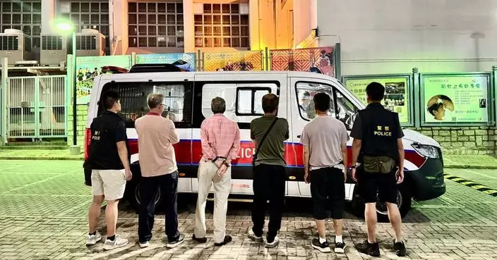 警首出動無人機打擊街頭聚賭 馬鞍山8男女被捕