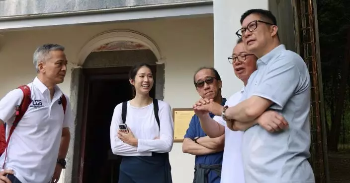 鄧炳強偕議員考察蓮麻坑邊境禁區路段 聽取業界放寛禁區證意見