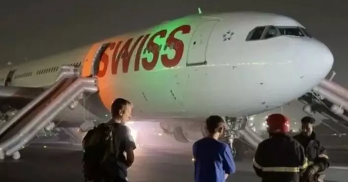 新德里機場空巴A330客機滑行時引擎起火 全機緊急疏散6人傷