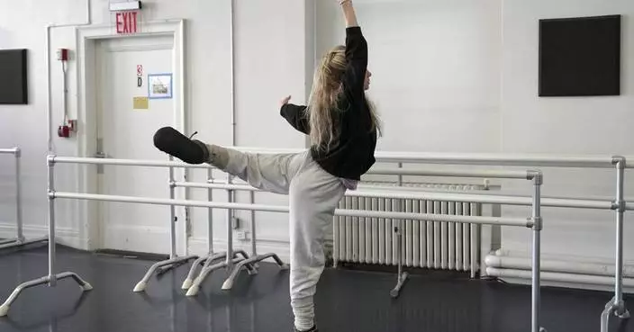 紐約市芭蕾舞團首席舞者戴助聽器 克服聽力障礙重拾舞台人生