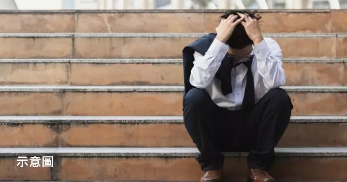 花近百萬英國讀大學 21歲埃及裔高材生海投500封履歷搵唔到工 無奈創業