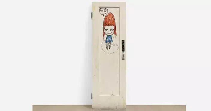 奈良美智2009年酒吧廁所門板隨興塗鴉！拍賣逾206萬成交