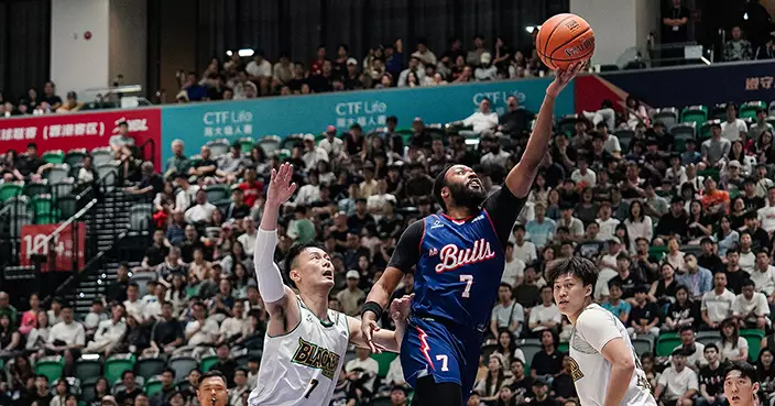 香港金牛主場大勝上海玄鳥52分 總決賽領先2：0 周二再贏即奪NBL三連霸