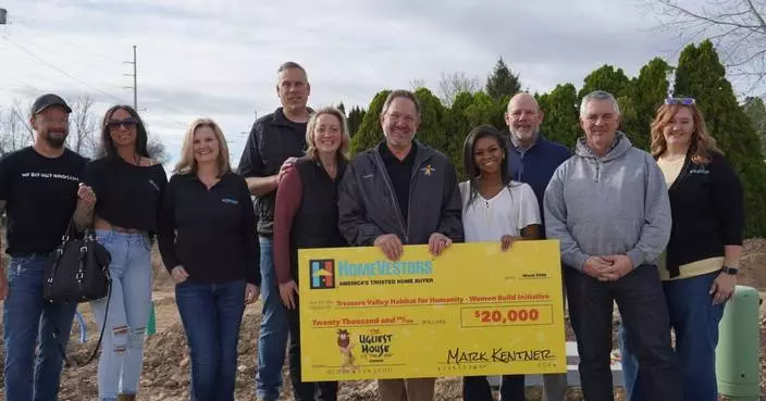 HomeVestors捐2萬美元予仁人家園 慶祝「最醜陋房屋」得主