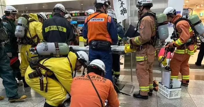 日本JR東海道線車廂疑遭噴不明氣體 多名乘客喉嚨刺痛至少3人送院