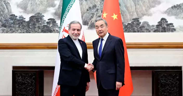 中東局勢｜王毅晤伊朗外長阿拉格齊 稱全面止戰刻不容緩 重啟戰端更不可取