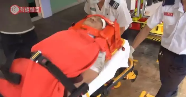 柴灣地盤男工踏空直墮4米 消防救出清醒送院