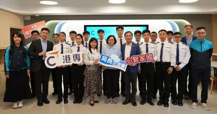 麥美娟港專聽國旗護衛隊分享親身經歷  冀培養青年愛國情懷提升個人素質